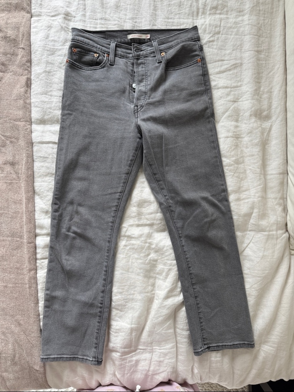 Levi’s Wedgie Straight Gray Jeans - Size 29